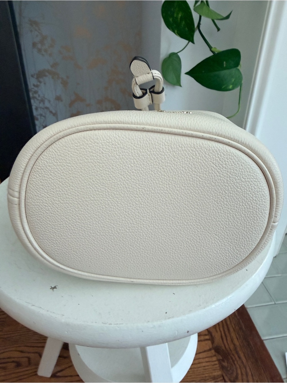 kate spade Cream Pebbled Leather Mini Drawstring Bucket Bag with Coin Pouch - Picture 4 of 4